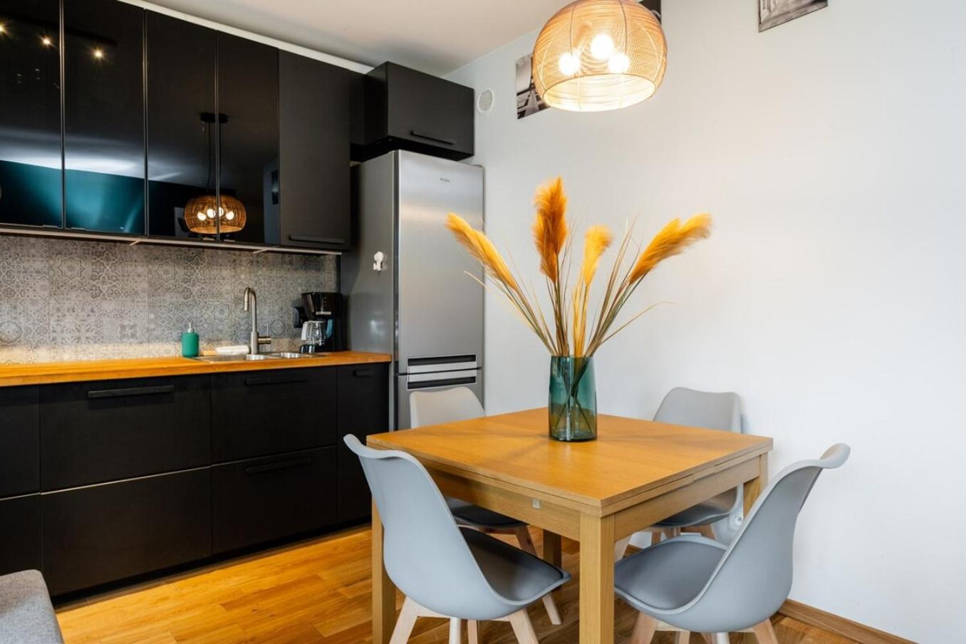 Modern 70M Apartment With Private Garden Metro Βαρσοβία Εξωτερικό φωτογραφία