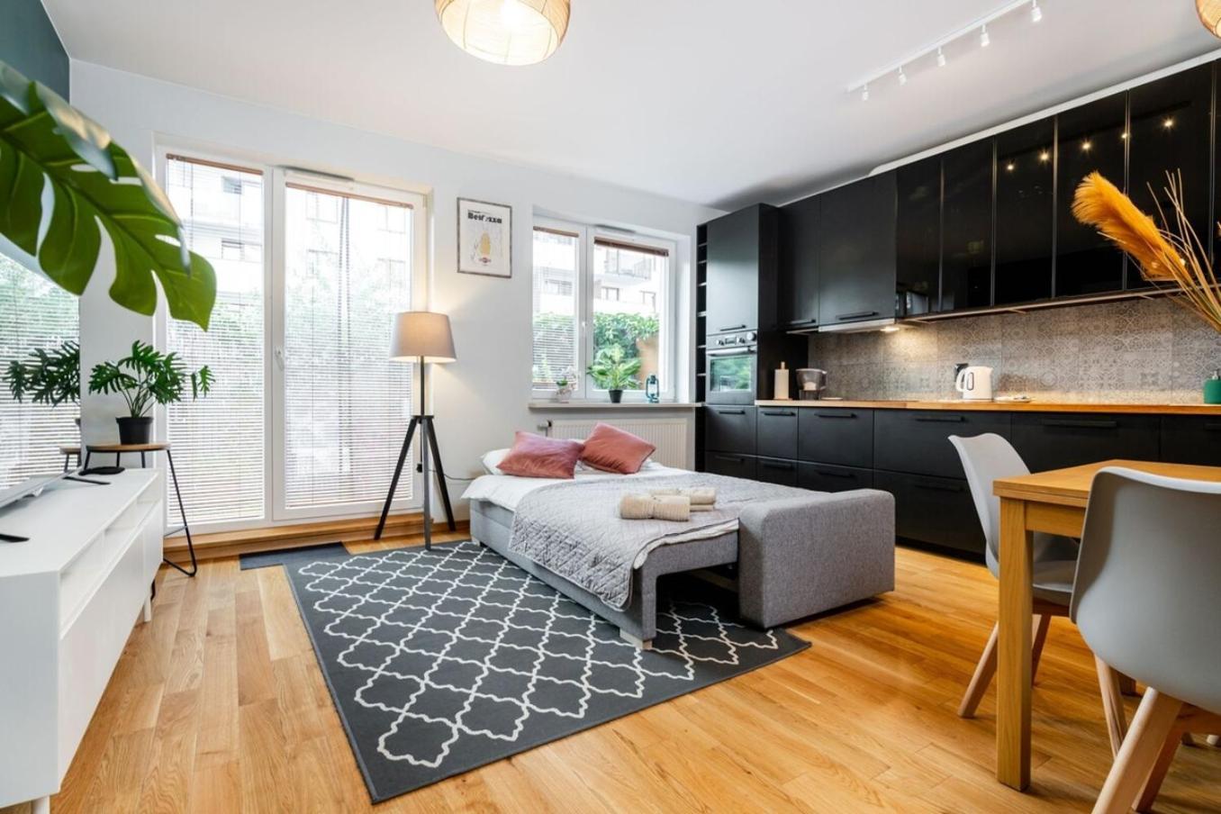 Modern 70M Apartment With Private Garden Metro Βαρσοβία Εξωτερικό φωτογραφία